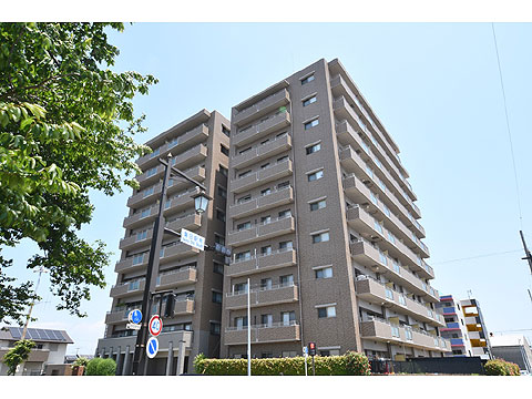現地外観写真　建物外観