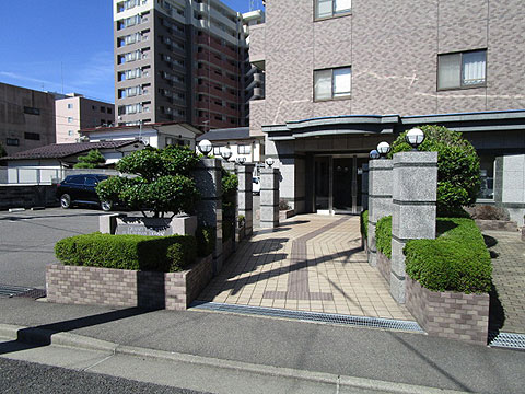エントランス　エントランスアプローチ