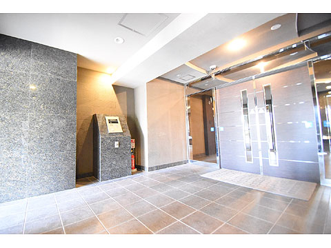 エントランス　オートロック有