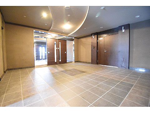 エントランス　エントランスホール