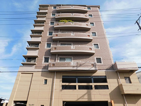 現地外観写真　建物外観