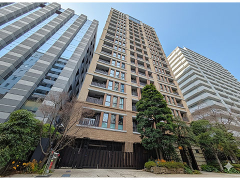 現地外観写真　建物外観