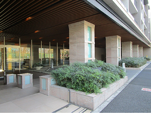 エントランス　IMG_3288