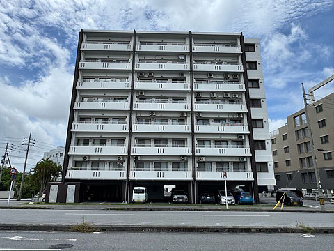 現地外観写真　外観(正面)