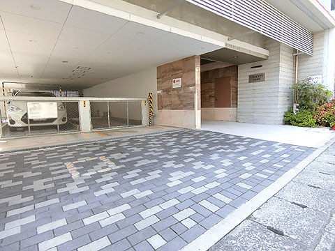 エントランス　エントランス