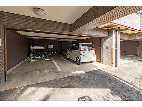 駐車場　0218_1_0006