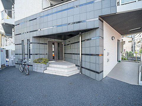 エントランス　