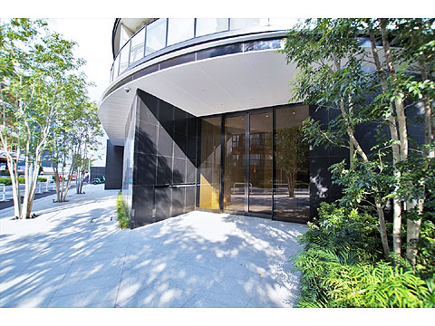 エントランス　Entrance