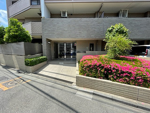 エントランス　エントランス外観