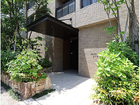 エントランス　IMG_1139