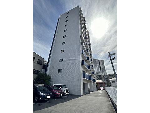 現地外観写真　建物外観