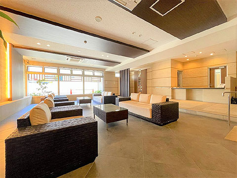 ロビー　IMG_8354