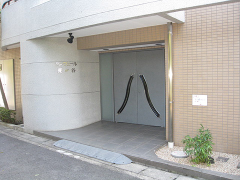 エントランス　エントランス