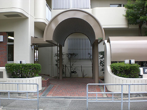 エントランス　
