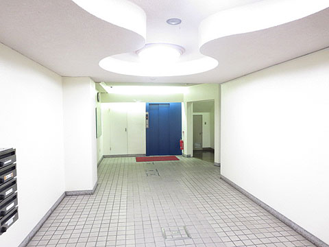 エントランス　