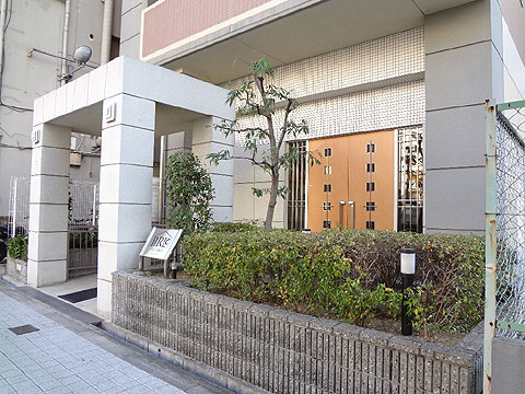 エントランス　