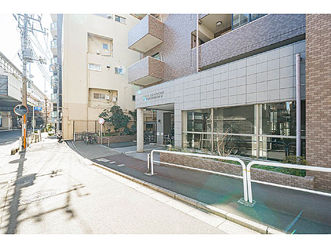 その他共用部　正面入口