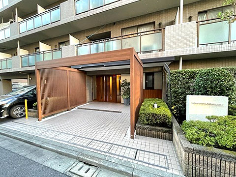エントランス　エントランス外観