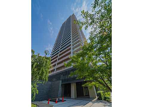 現地外観写真　建物外観