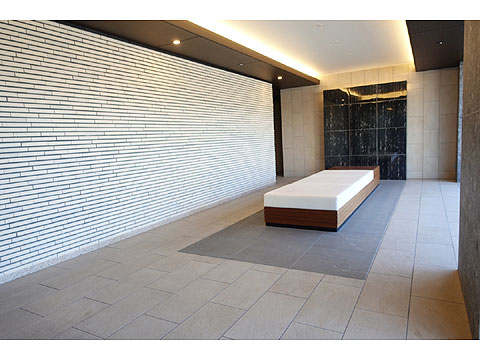 エントランス　エントランスホール