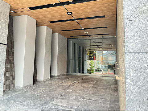 エントランス　IMG_0480