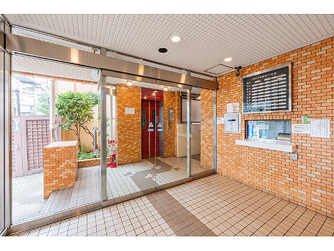 エントランス　エントランス