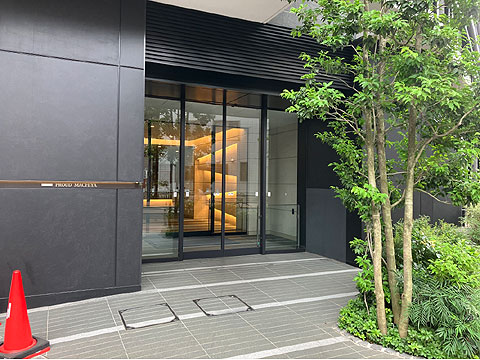 エントランス　IMG_0845