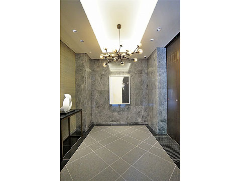 ロビー　MHF70588１１