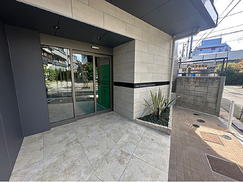 エントランス エントランス