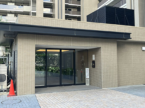 エントランス エントランス