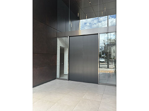 エントランス ザライオンズエントランス