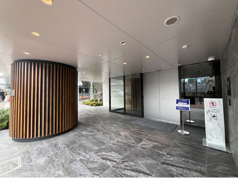 エントランス　エントランス