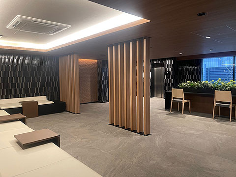 エントランス　エントランスホール