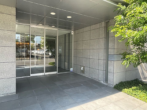 エントランス　エントランス