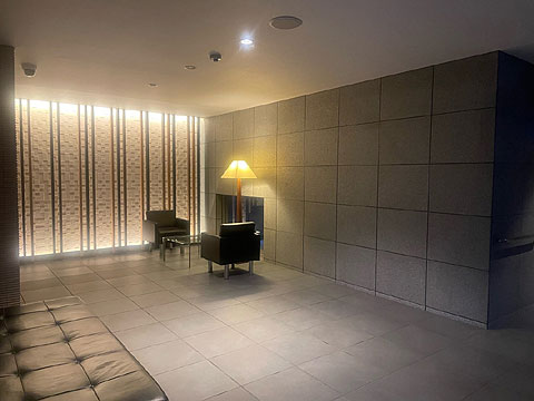 エントランス　エントランスホール