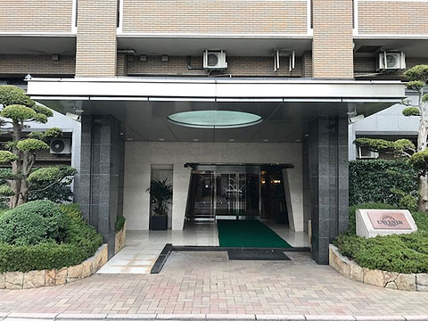 エントランス　エントランス