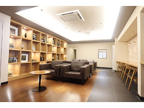 ロビー　DSC09735