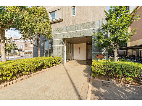 エントランス エントランス