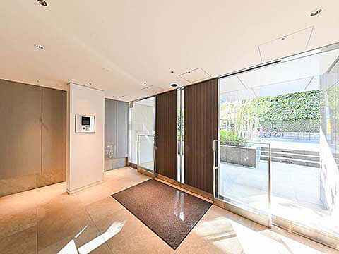 ロビー　