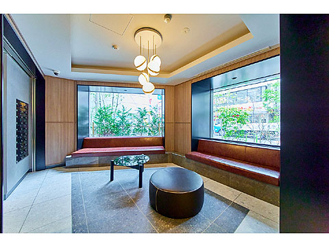 ロビー 現地ロビー