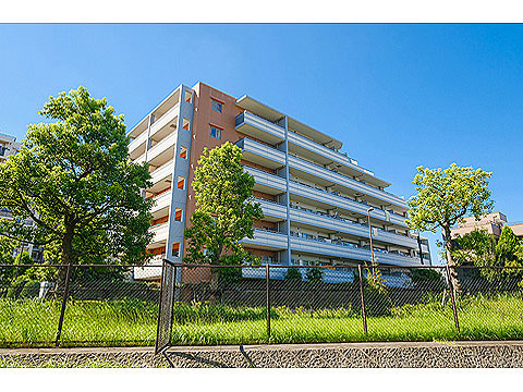 現地外観写真　外観3