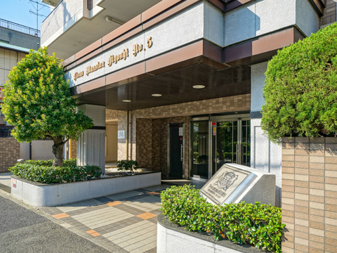 エントランス　