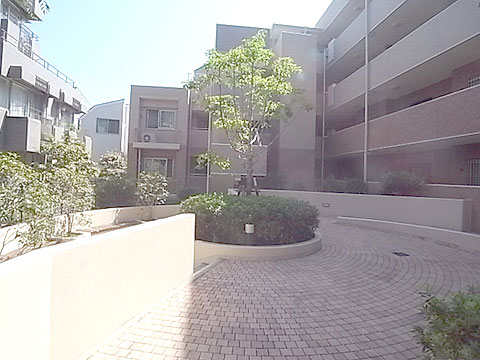 その他共用部　中庭