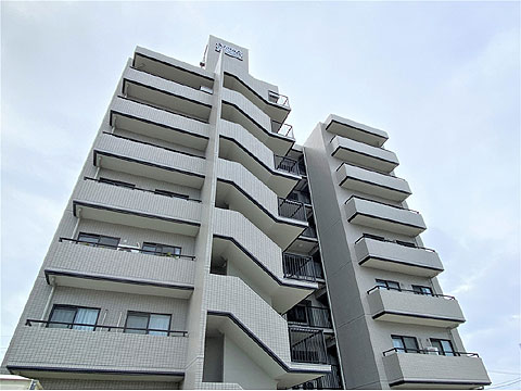 現地外観写真　建物外観