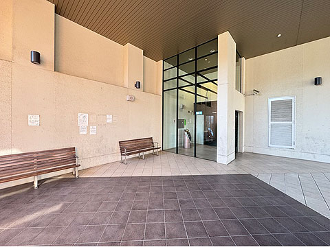 エントランス　サブエントランス