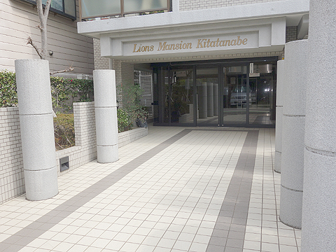 エントランス　エントランス