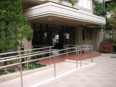 その他共用部　エントランス2