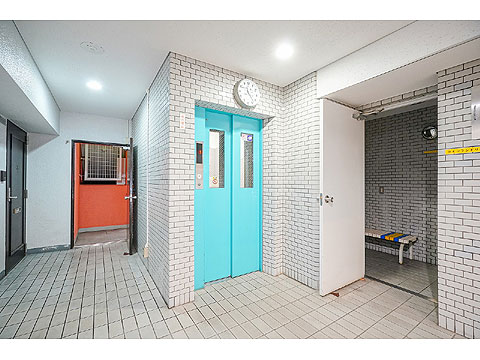 ロビー　エントランスホール