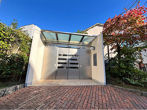 エントランス　サブエントランス