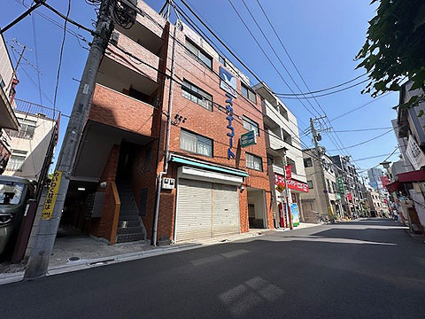 現地外観写真　建物外観
